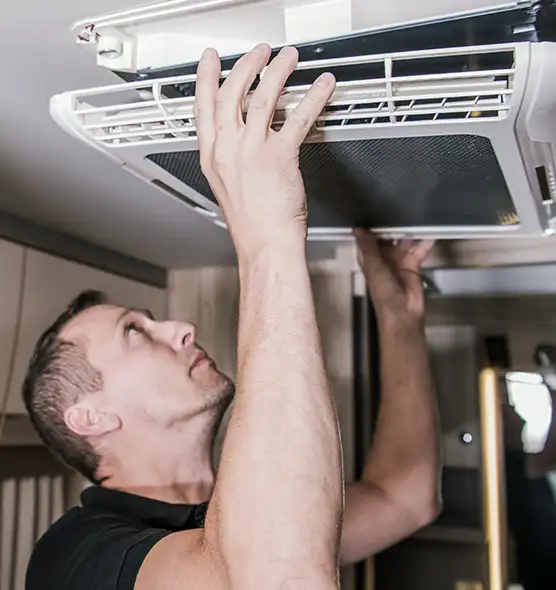  Professional Licensed And Insured Cleaners in Eau Claire, WI